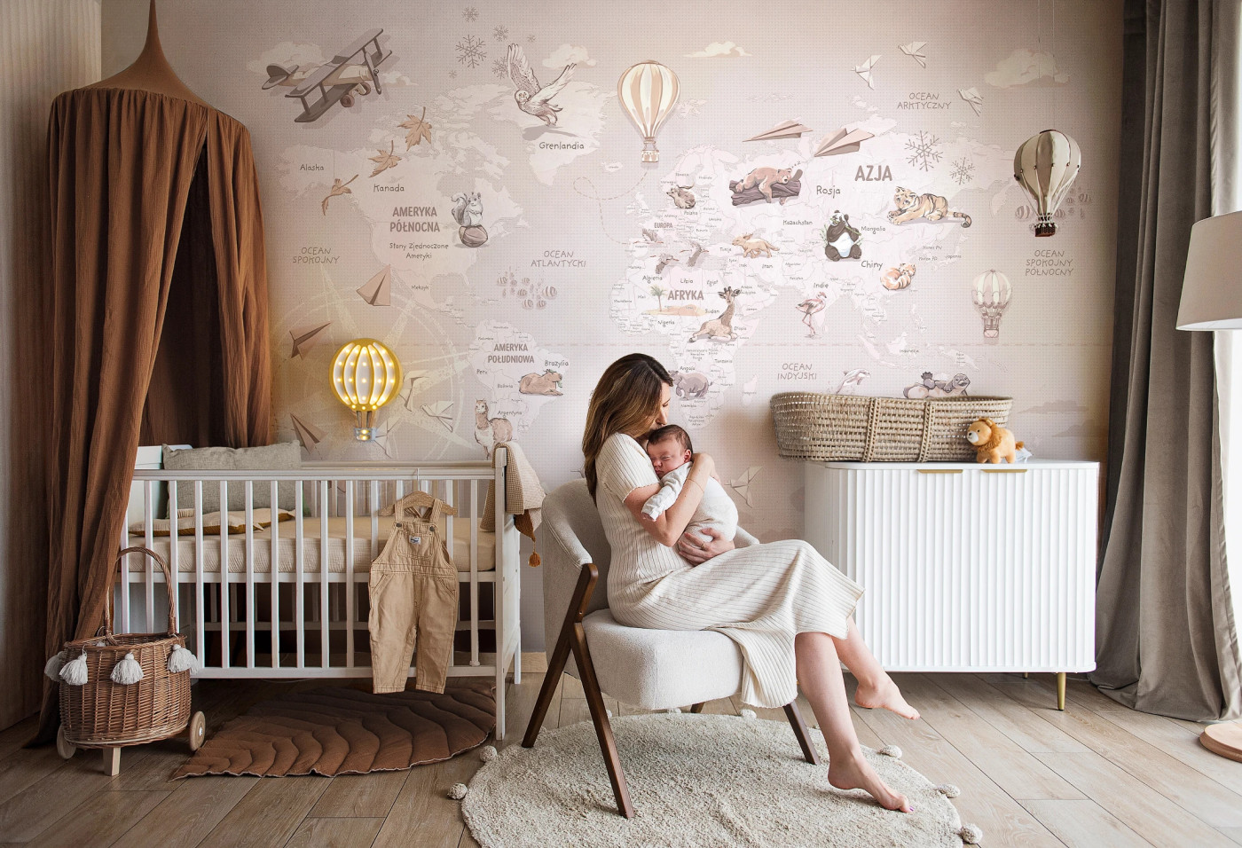 WANDERLUST – NEUTRAL - tapeta z mapą świata do pokoju dziecka WANDERLUST – NEUTRAL - tapeta z mapą świata do pokoju dziecka