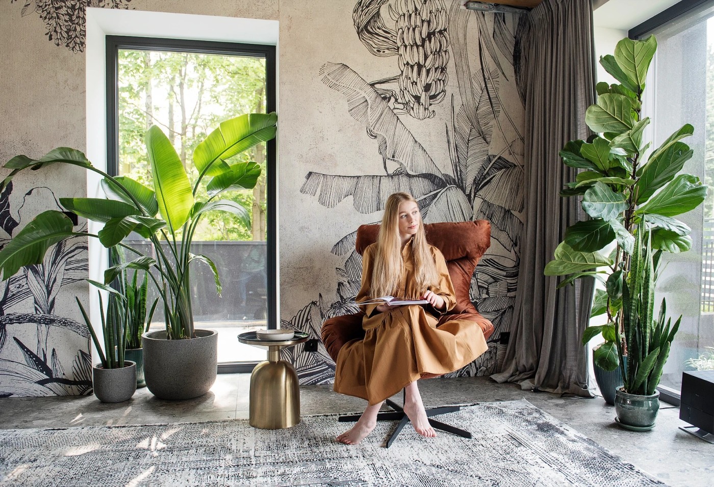 HAVANA - black&white - tapeta leśna do salonu