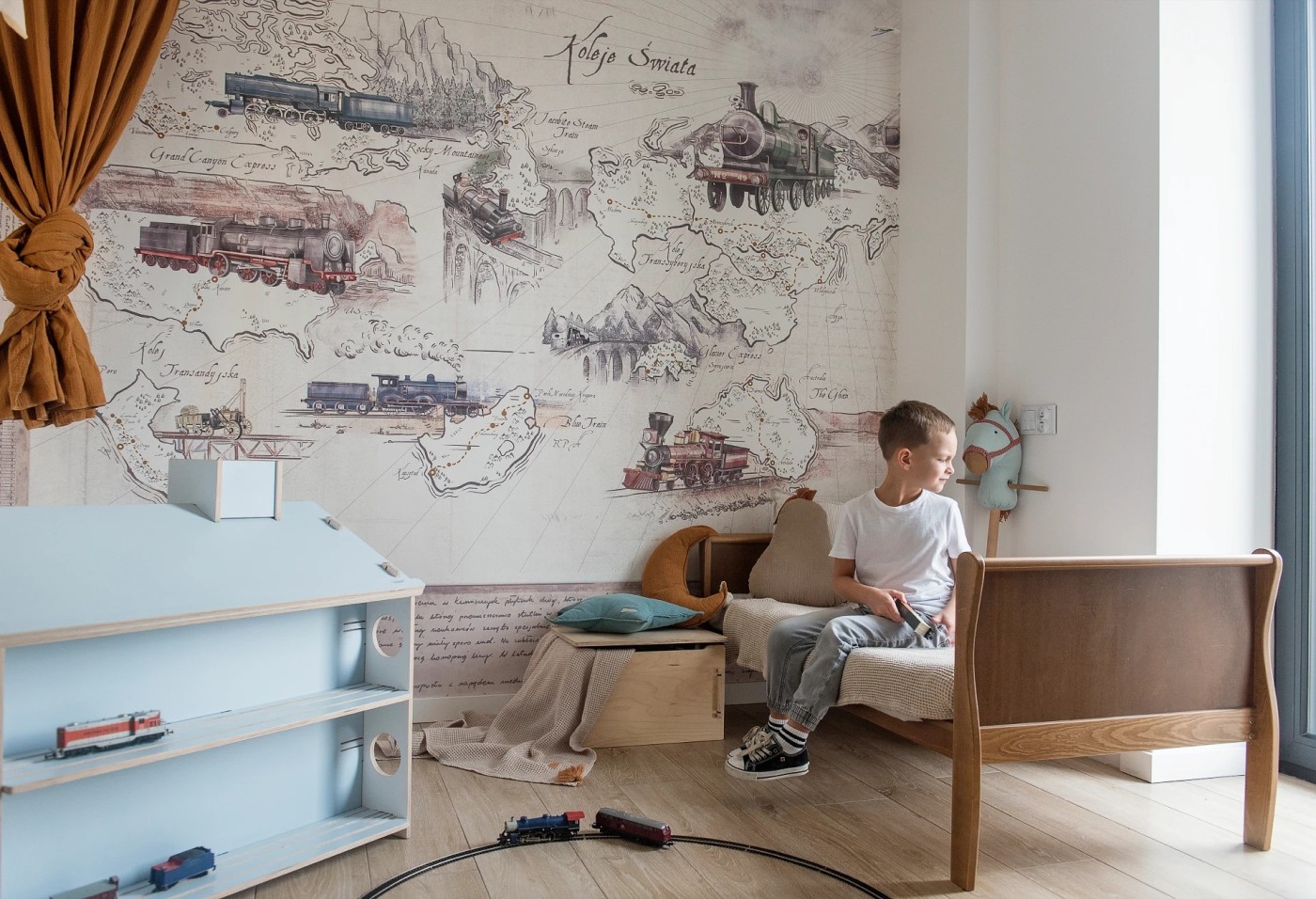 KOLEJE ŚWIATA - tapeta dla chłopca z motywem pociągów