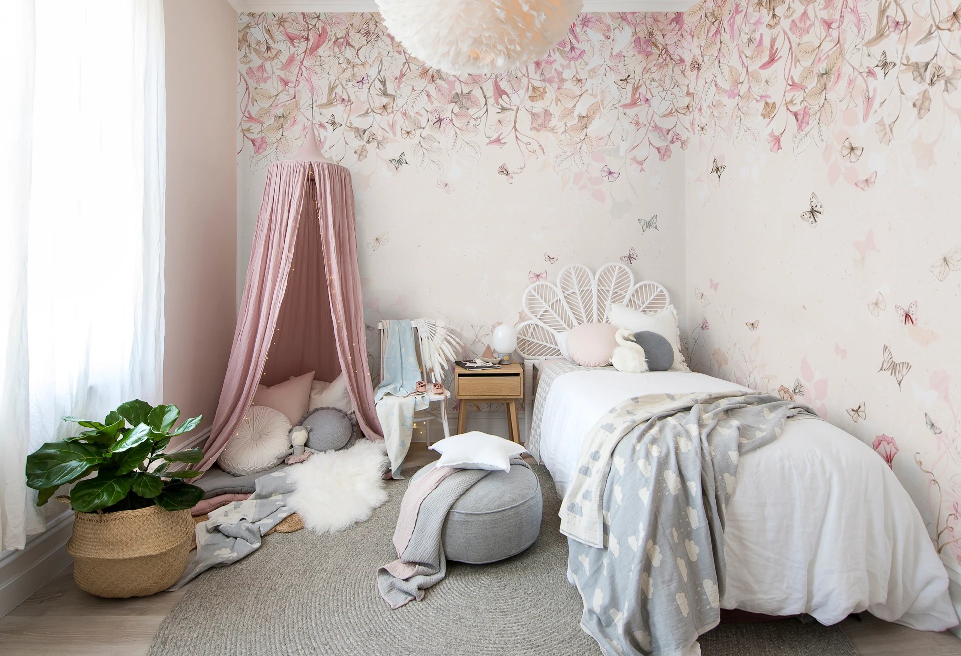 BUTTERFLIES - rose - romantyczna tapeta dla dziewczynki