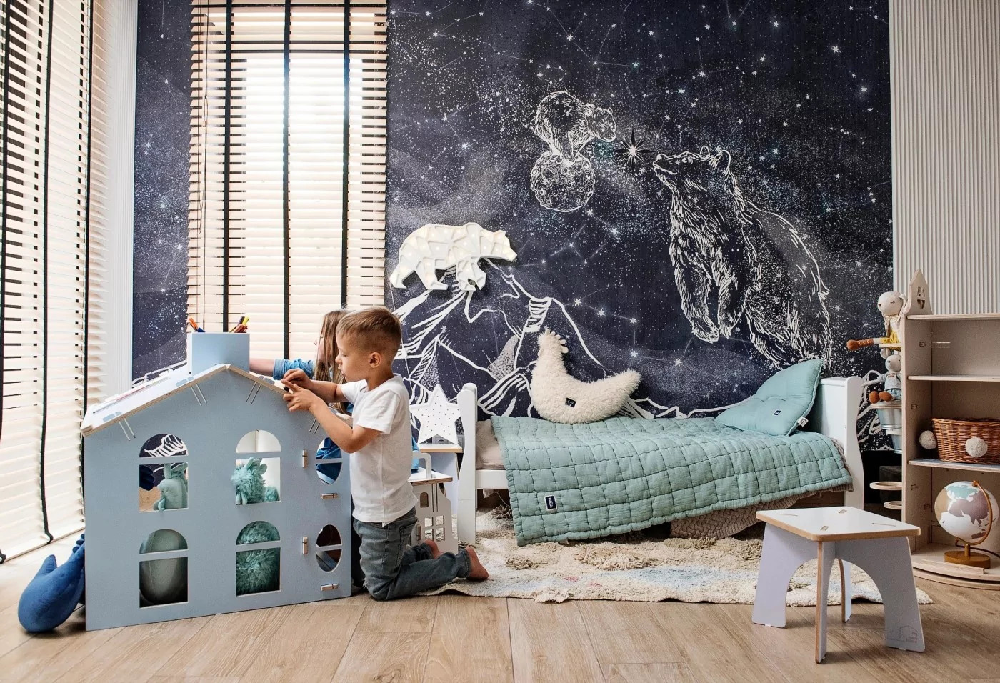 NOCNE NIEBO - niedźwiadki - 241 cm x 282 cm -stonowana tapeta do pokoju dziecięcego