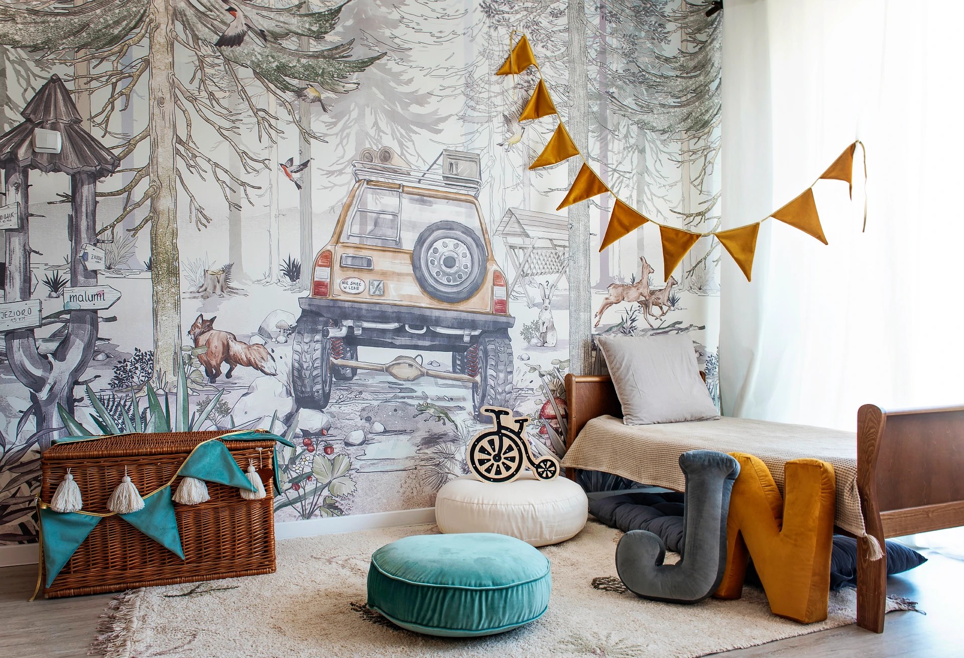 JEEP TRIP - tapeta z autem terenowym