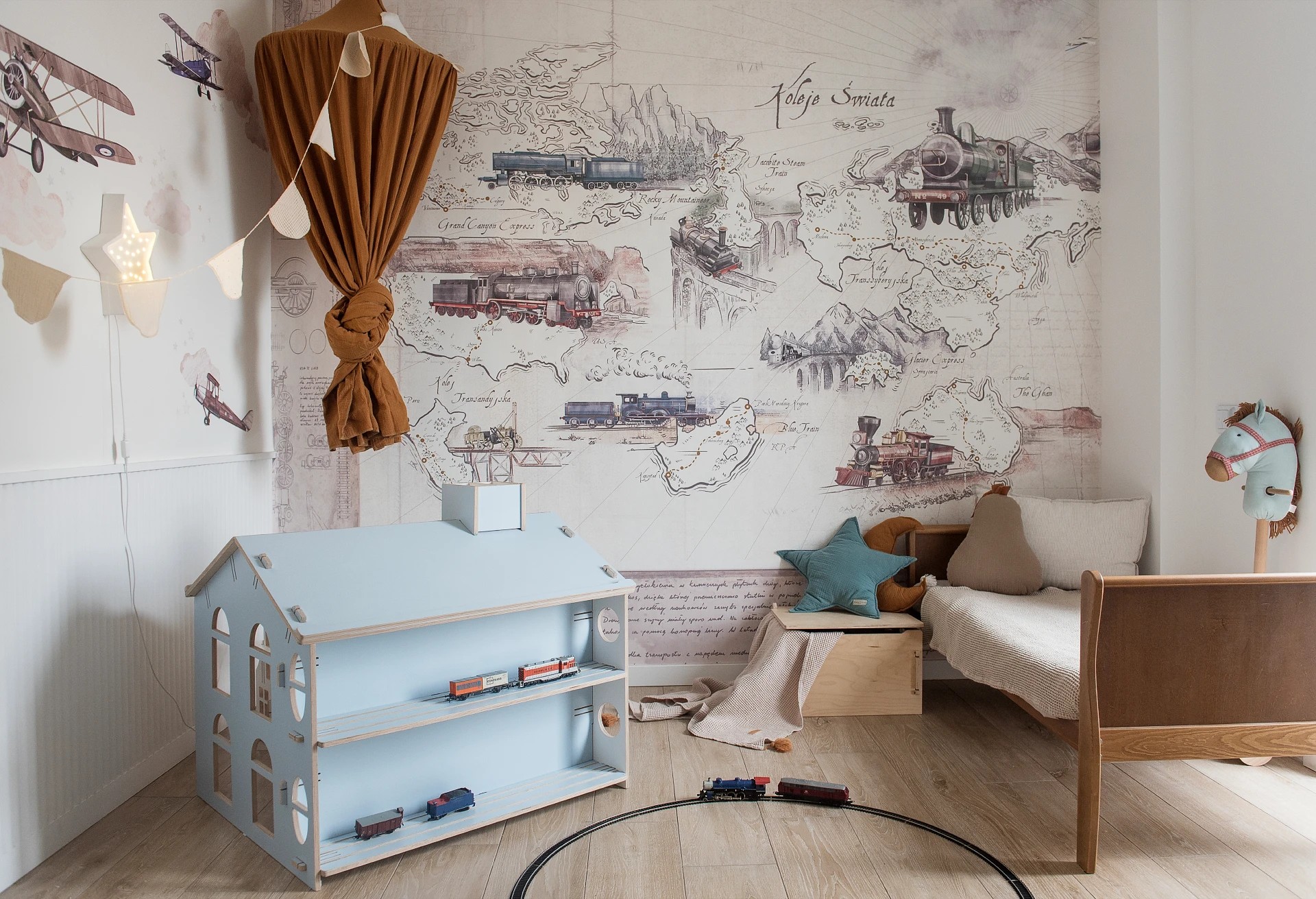 KOLEJE ŚWIATA - tapeta dla chłopca z motywem pociągów